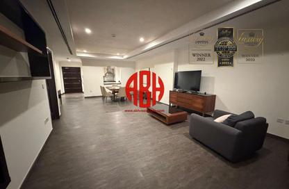 Apartment - 1 Bedroom - 2 Bathrooms for rent in Marina Gate - Porto Arabia - The Pearl Island - Doha