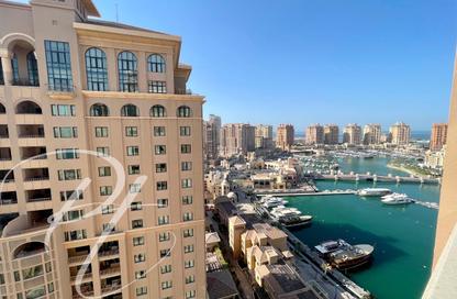 Apartment - 1 - 2 for sale in Tower 3 - Porto Arabia - The Pearl Island - Doha