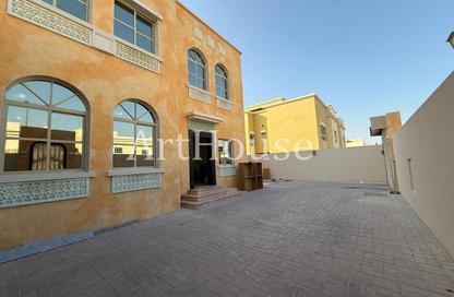 Villa - 4 - 5 for rent in Ain Khaled Villas - Ain Khaled - Doha