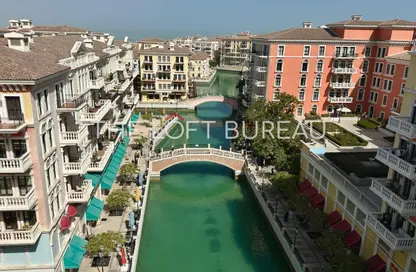 Apartment - 3 Bedrooms - 4 Bathrooms for rent in Carnaval - Qanat Quartier - The Pearl Island - Doha Apartment - 3 Bedrooms - 4 Bathrooms for rent in Carnaval - Qanat Quartier - The Pearl Island - Doha