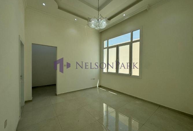 54540209 - Property Image 3