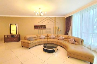 Apartment - 3 Bedrooms - 4 Bathrooms for rent in West Bay Tower - West Bay - West Bay - Doha