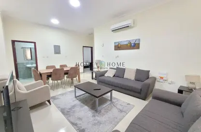 Apartment - 2 Bedrooms - 2 Bathrooms for rent in Bin Omran - Fereej Bin Omran - Doha
