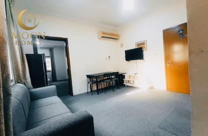 Apartment - 1 Bedroom - 1 Bathroom for rent in Umm Ghwailina Comm - Umm Ghuwalina - Umm Ghuwailina - Doha
