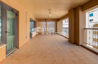 Apartment - 1 Bedroom - 2 Bathrooms for rent in West Porto Drive - Porto Arabia - The Pearl Island - Doha