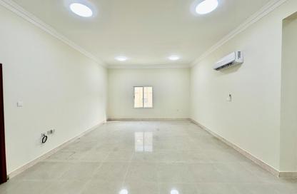 Apartment - 3 - 2 for rent in Old Airport Road - Old Airport Road - Doha Apartment - 3 - 2 for rent in Old Airport Road - Old Airport Road - Doha