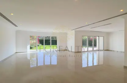 Compound - 4 Bedrooms - 6 Bathrooms for rent in West Bay Lagoon Villas - West Bay Lagoon - West Bay Lagoon - Doha