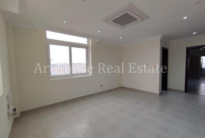 52270783 - Property Main Image