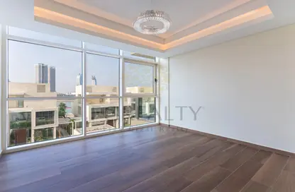 Apartment - 2 Bedrooms - 3 Bathrooms for sale in Crystal Residence - Gewan Island - The Pearl Island - Doha Apartment - 2 Bedrooms - 3 Bathrooms for sale in Crystal Residence - Gewan Island - The Pearl Island - Doha