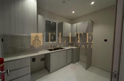 Penthouse - 3 - 3 for rent in Fereej Kulaib - Doha
