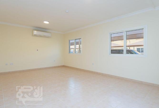 52223085 - صورة العقار 2