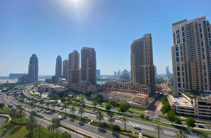 Apartment - 2 Bedrooms - 3 Bathrooms for rent in East Porto Drive - Porto Arabia - The Pearl Island - Doha
