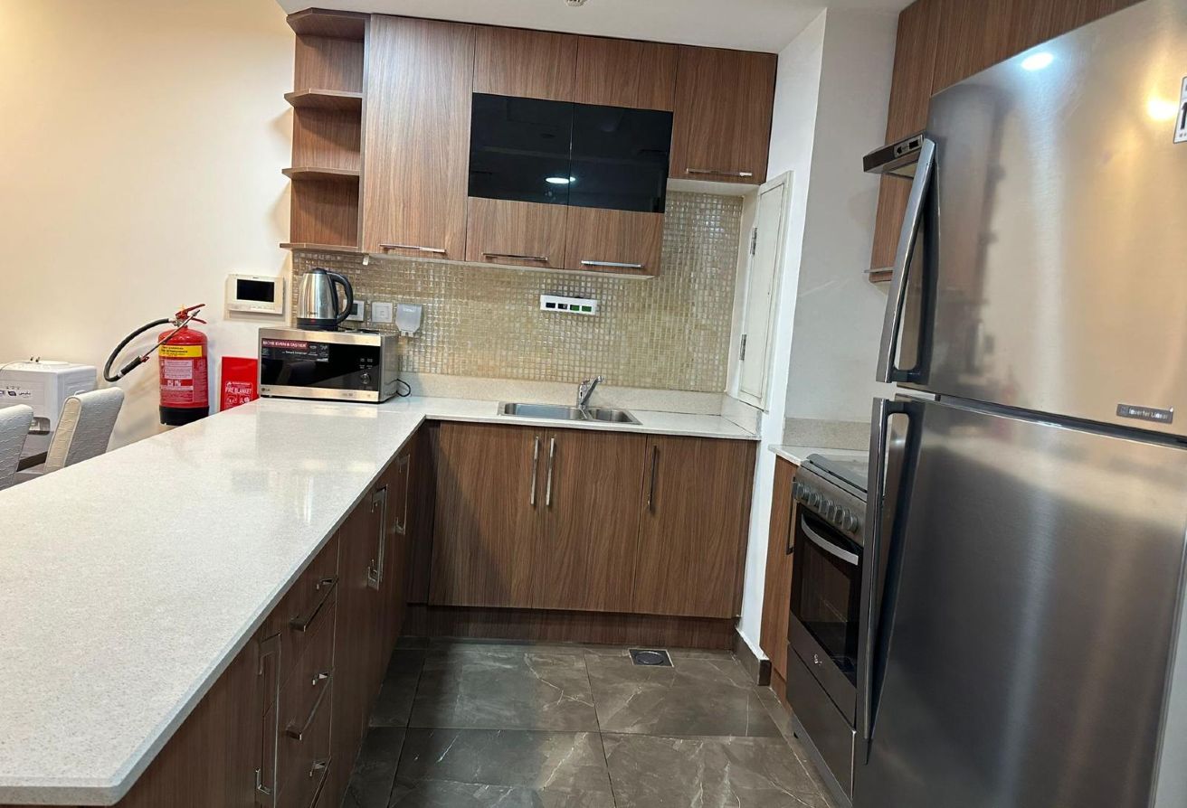 Stunning 1Bhk|With Balcony|Fully Furnished thumbnail 11