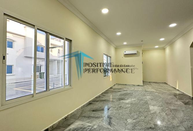 53423985 - Property Image 2