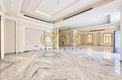 Villa - 7 - 7+ for sale in Al Kheesa - Al Kheesa - Umm Salal Mohammed