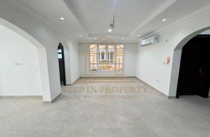 Compound - 5 - 5 for rent in Al Waab Street - Al Waab - Doha