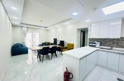 Apartment - 2 Bedrooms - 3 Bathrooms for rent in R-19 Building - Al Erkyah City - Lusail