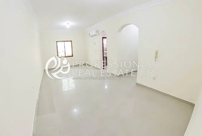 57200599 - Property Image 2