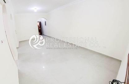 Apartment - 3 Bedrooms - 3 Bathrooms for rent in Rawdat Al Khail - Rawdat Al Khail - Doha