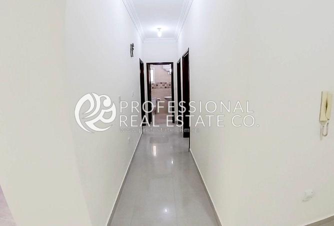 57200599 - Property Image 3
