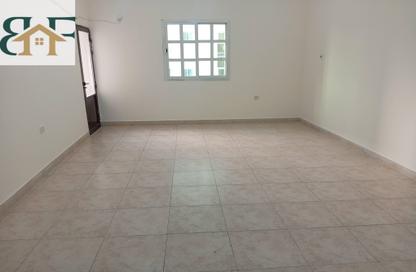 Apartment - 2 Bedrooms - 2 Bathrooms for rent in Al Mansoura - Al Mansoura - Doha