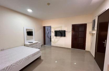 Apartment - Studio - 1 Bathroom for rent in Onaiza Street - Diplomatic Area - Doha Apartment - Studio - 1 Bathroom for rent in Onaiza Street - Diplomatic Area - Doha
