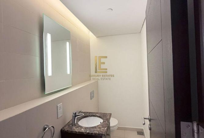 56023656 - Property Image 3