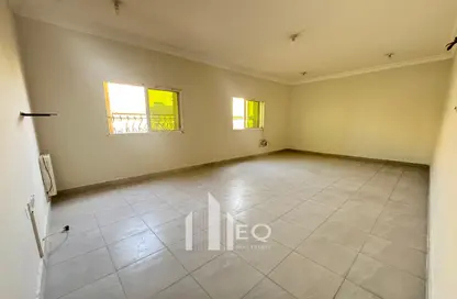 Apartment - 3 Bedrooms - 3 Bathrooms for rent in Al Sadd - Doha