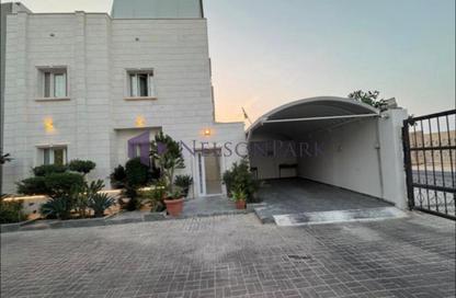 Villa - 7 - 6 for sale in Umm Abirieh - Al Shamal