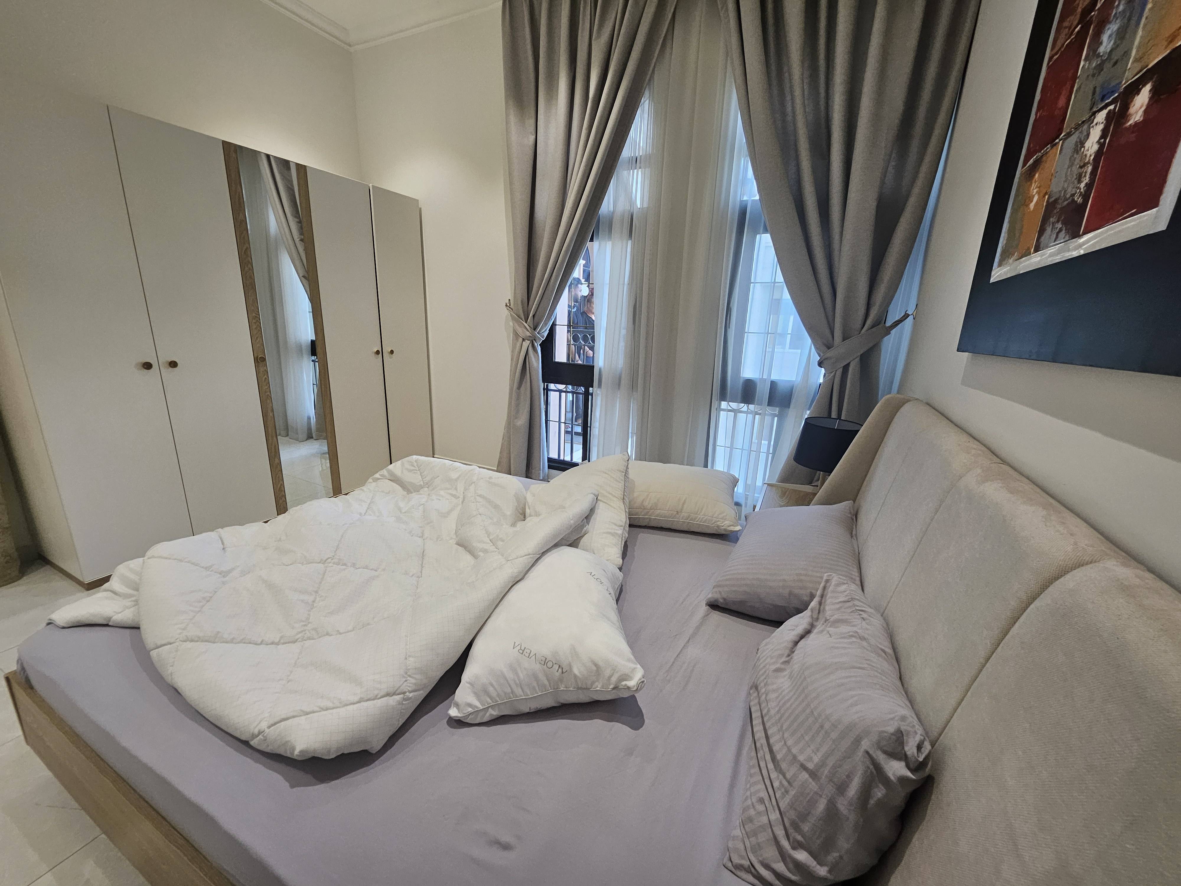 HIGH END SEE VIEW 1BEDROOM FULLY FURNISHED BALCONY thumbnail 6