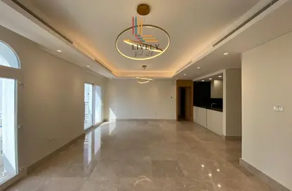 شقة - غرفة نوم - 2 حمامات للايجار في شقق جاردينو - جزيرة اللؤلؤة - الدوحة