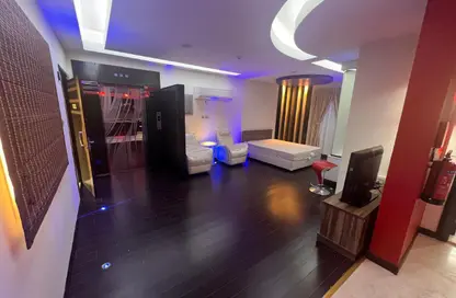 Apartment - 1 Bathroom for rent in Bin Omran 35 - Fereej Bin Omran - Doha Apartment - 1 Bathroom for rent in Bin Omran 35 - Fereej Bin Omran - Doha