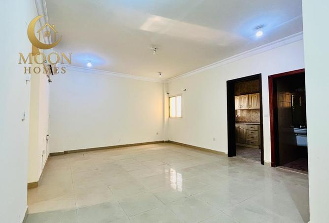 57188495 - Property Main Image
