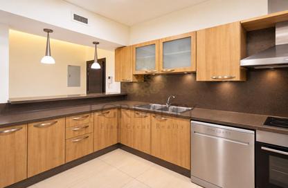 Apartment - 2 - 3 for rent in West Bay Tower - West Bay - West Bay - Doha