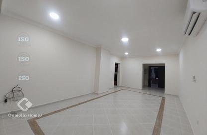 Apartment - 4 Bedrooms - 5 Bathrooms for rent in Fereej Bin Mahmoud South - Fereej Bin Mahmoud - Doha