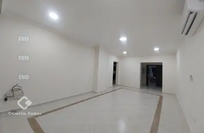 Apartment - 4 Bedrooms - 5 Bathrooms for rent in Fereej Bin Mahmoud South - Fereej Bin Mahmoud - Doha