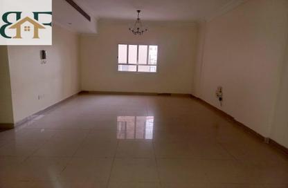 Apartment - 3 Bedrooms - 3 Bathrooms for rent in Al Mansoura - Al Mansoura - Doha