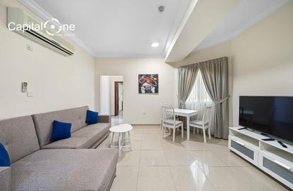 Apartment - 1 Bedroom - 1 Bathroom for rent in Umm Ghwailina Comm - Umm Ghuwalina - Umm Ghuwailina - Doha