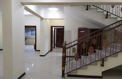 Staff Accommodation - Studio - 7+ Bathrooms for rent in Bu Hamour Street - Abu Hamour - Doha