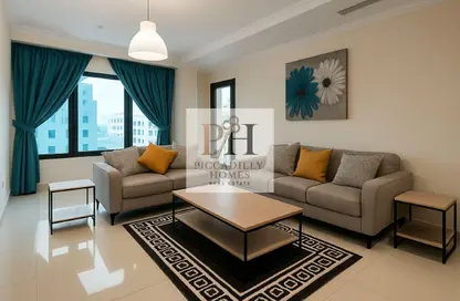 Apartment - 1 Bedroom - 2 Bathrooms for rent in East Porto Drive - Porto Arabia - The Pearl Island - Doha