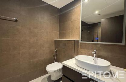 Apartment - 1 Bedroom - 2 Bathrooms for rent in One Porto Arabia - Porto Arabia - The Pearl Island - Doha