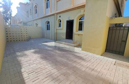 مجمع سكني - 5 غرف نوم - 4 حمامات للايجار في شارع بو هامو - أبو هامور - الدوحة مجمع سكني - 5 غرف نوم - 4 حمامات للايجار في شارع بو هامو - أبو هامور - الدوحة