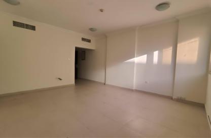 Apartment - 2 Bedrooms - 2 Bathrooms for rent in Al Sadd Road - Al Sadd - Doha