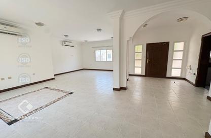 مجمع سكني - 3 غرف نوم - 3 حمامات للايجار في سلاطة الجديدة - سلاطة - الدوحة