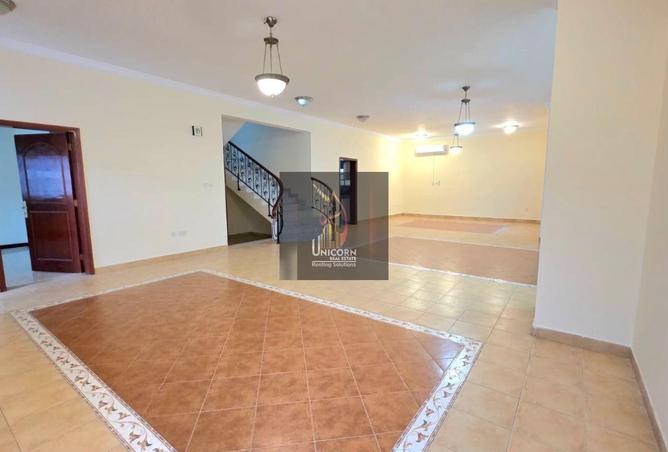 53814059 - Property Image 2