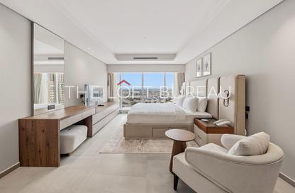Apartment - 3 Bedrooms - 4 Bathrooms for rent in West Bay Tower - West Bay - West Bay - Doha