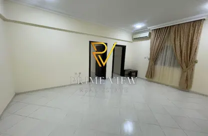 شقة - 2 غرف نوم - 2 حمامات للايجار في شارع نجمه - نجمة - الدوحة