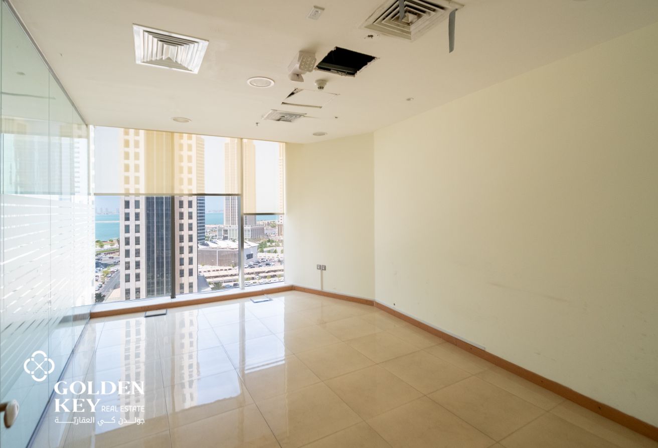 Ready-to-Move Office for Lease in West Bay