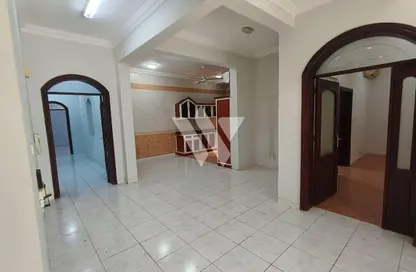 Villa - 4 Bedrooms - 6 Bathrooms for rent in Old Airport Road - Old Airport Road - Doha