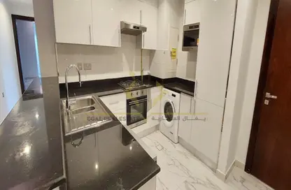 Apartment - 2 Bedrooms - 3 Bathrooms for sale in Fox Hills - Fox Hills - Lusail